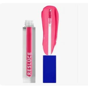 Tresluce Liquid Lip Tint in Fearless